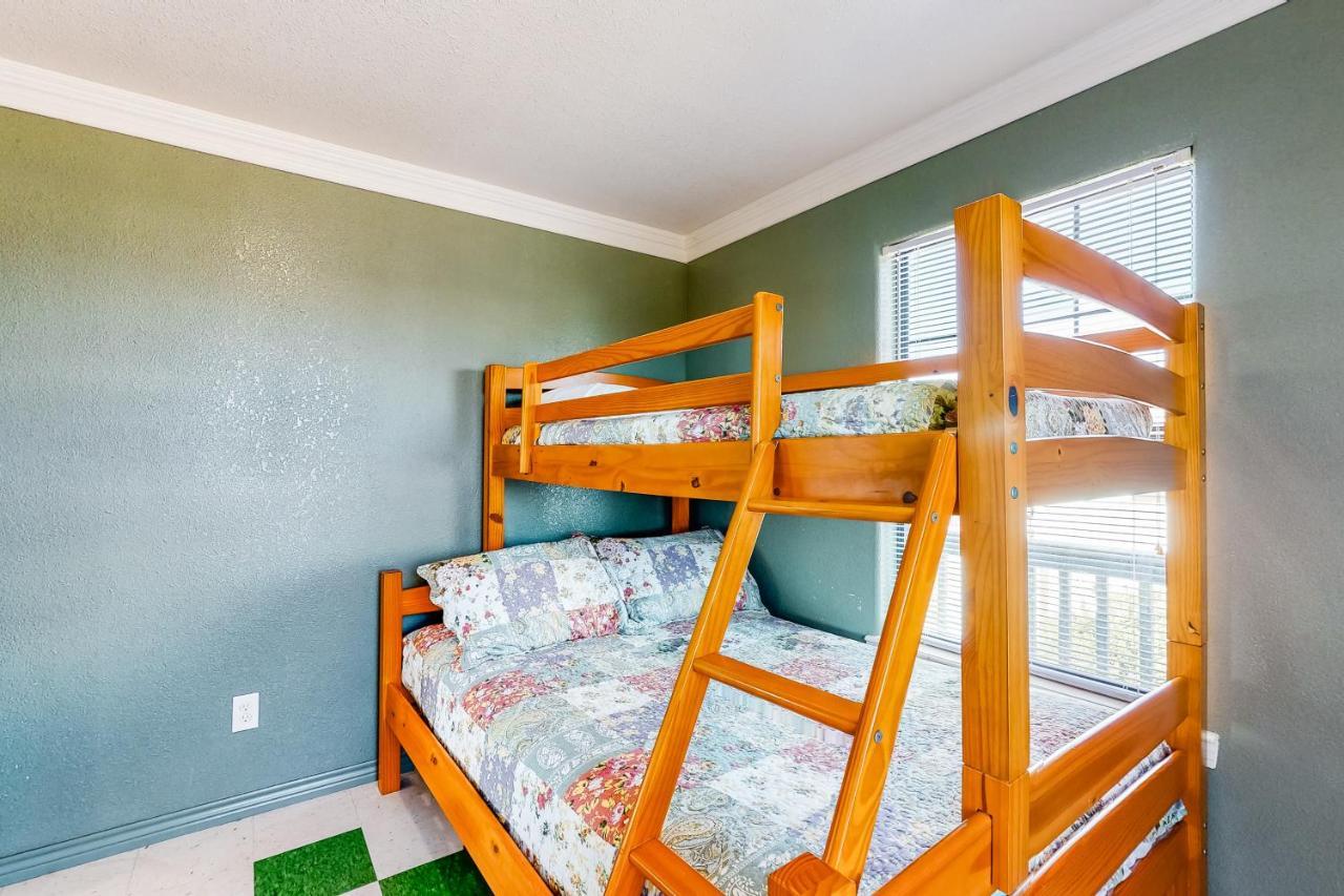 Coronado'S Getaway Crystal Beach Buitenkant foto